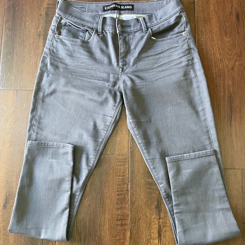 Express skinny jeans size 6 short